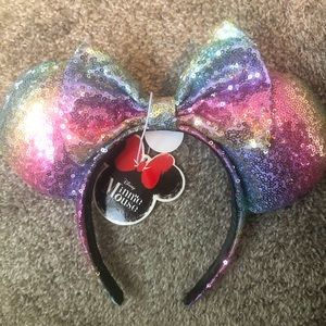 BBBrooke Rainbow Sequins Minnie Mouse Ears